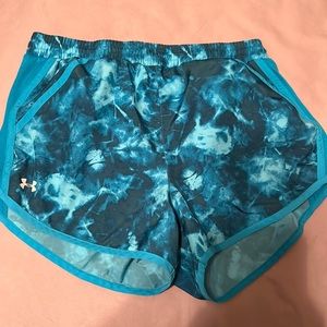 Under Armour running shorts size small